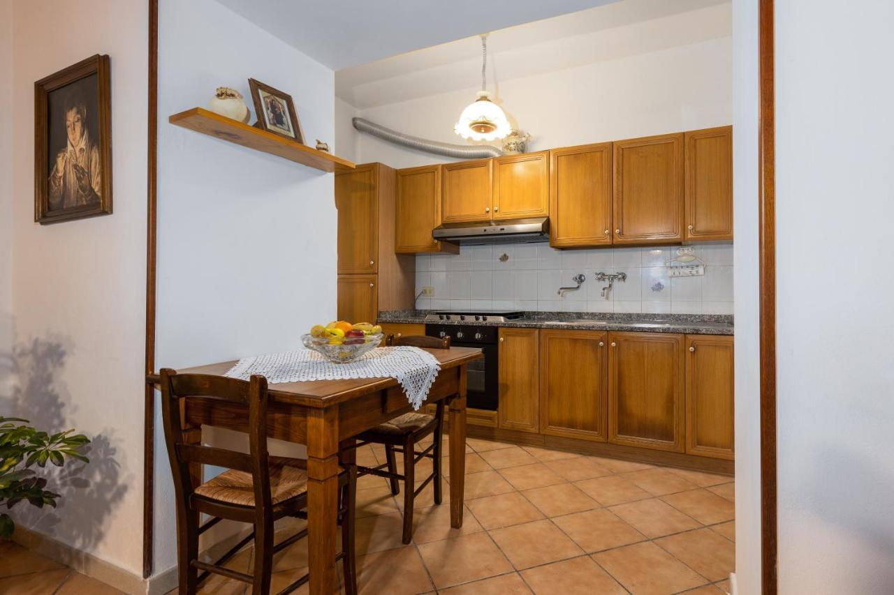 Enchanting Flat With Patio In Abbadia A Isola Monteriggioni Ngoại thất bức ảnh